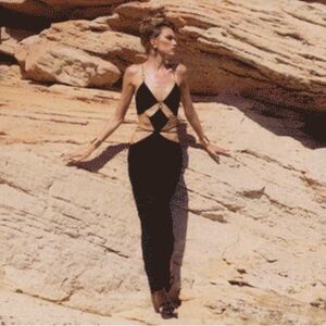 Nana Jacqueline Black Cut Out Gold Ring Maxi Dress XS/S